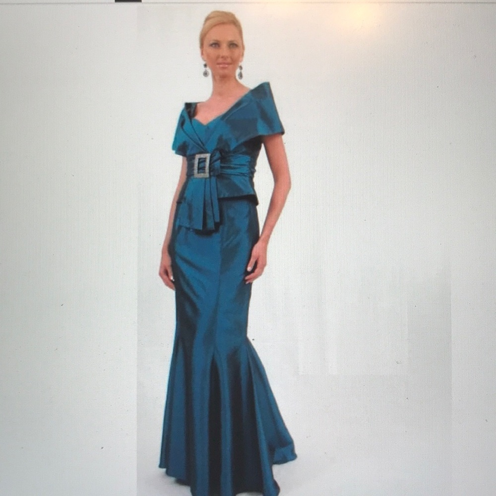 Daymor Couture Teal Blue 1032 V-Neck Trumpet Dress